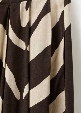 MANGO Regular Hose in Braun