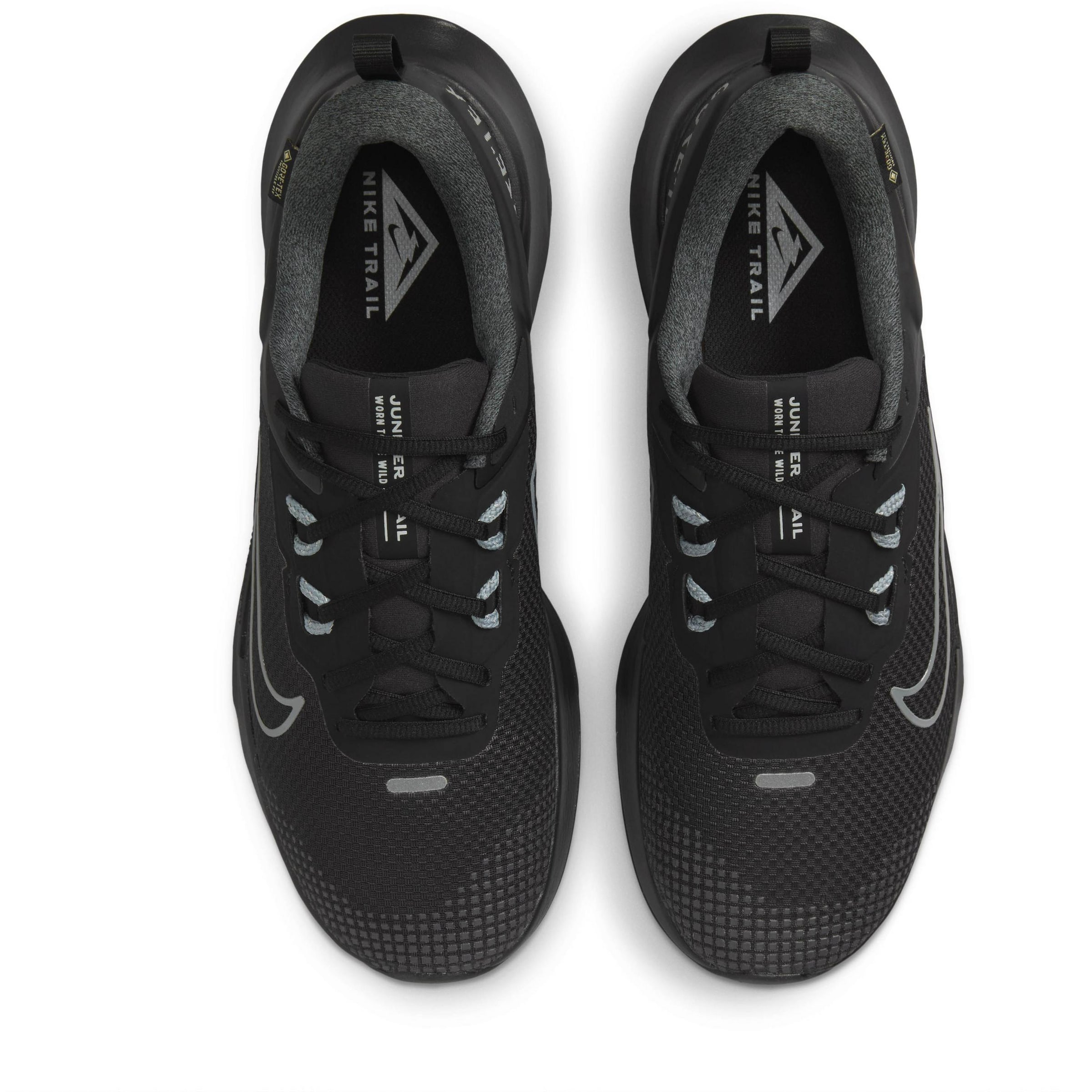 NIKE Athletic Shoes in Black