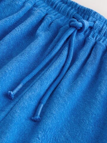 Next Regular Shorts in Blau