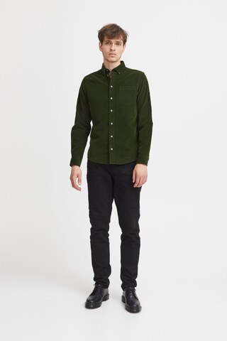 Casual Friday - Ajuste regular Camisa 'Anton' en verde
