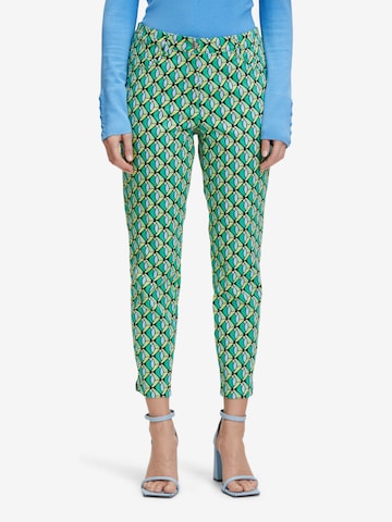 Betty Barclay Regular Pants in Green: front
