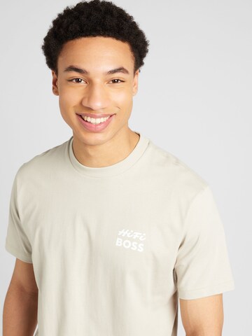 BOSS - Camiseta 'Records' en beige