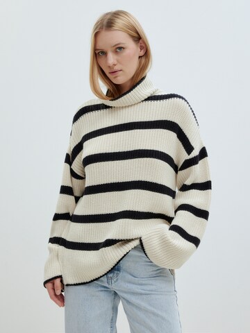 Pull-over 'Senja' EDITED en beige : devant