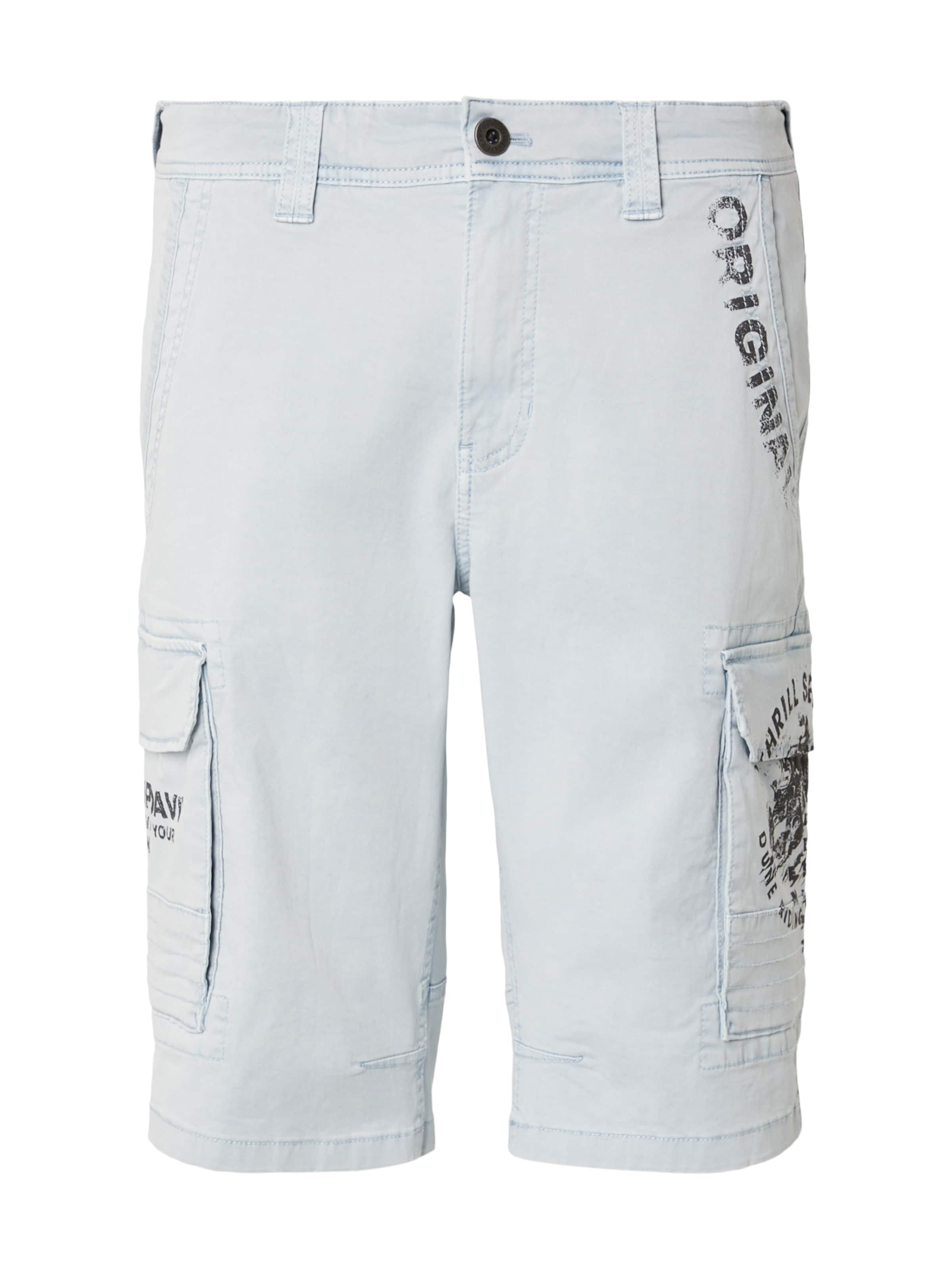 CAMP DAVID Regular Cargo Pants in Blue: front
