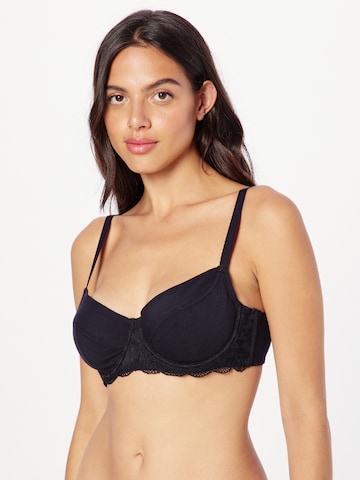 Dorina T-shirt Bra in Black: front