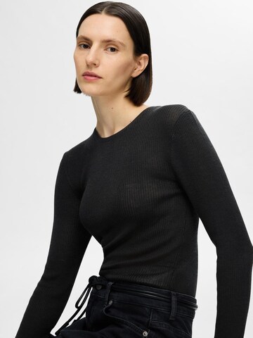 Pull-over 'SLFNaja' SELECTED FEMME en noir