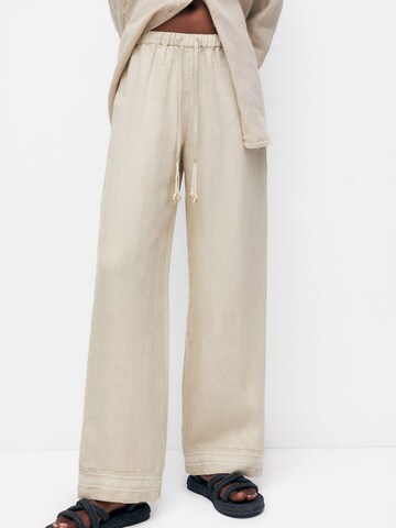Pull&Bear Loose fit Pants in Beige: front