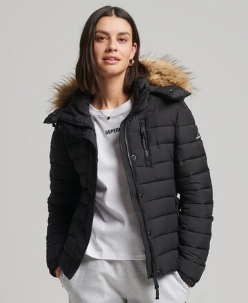 Veste d’hiver Superdry en noir : devant