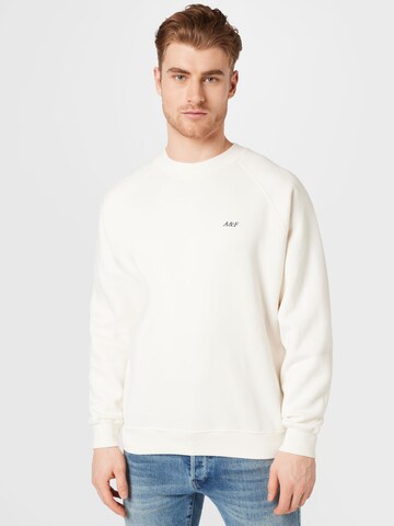 Abercrombie & Fitch Sweatshirt in Weiß: predná strana