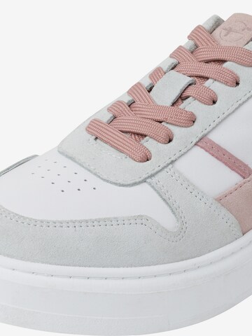 Sneaker low de la Tamaris GreenStep pe alb