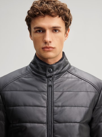 Veste mi-saison JOOP! Jeans en noir