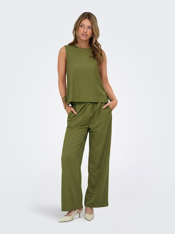 JDY Loose fit Pants in Green: front