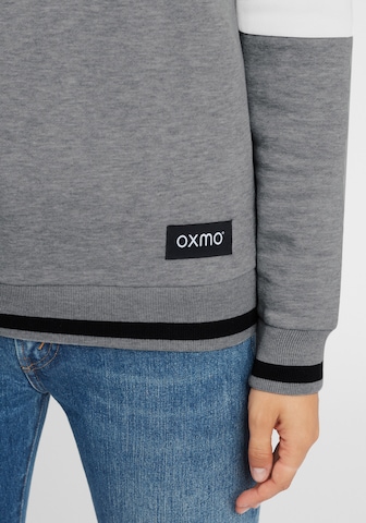 Oxmo Sweatshirt 'Omara' in Grijs