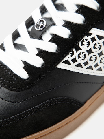Sneaker low 'KAYCEE' de la MICHAEL Michael Kors pe negru