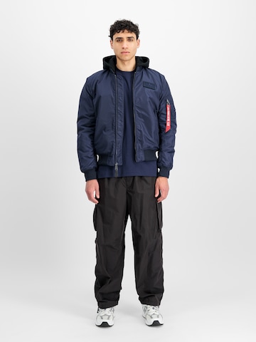 mėlyna ALPHA INDUSTRIES Demisezoninė striukė