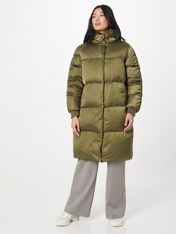 2NDDAY Winter Coat in Green: front