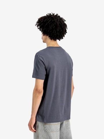 ALPHA INDUSTRIES Tavaline suurus Särk, värv hall