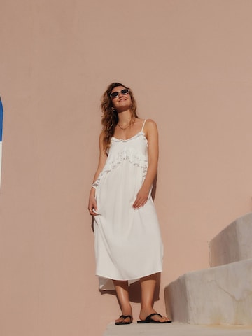 Next Kleid in Weiß