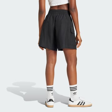 ADIDAS ORIGINALS Loosefit Hose 'Essentials' in Schwarz