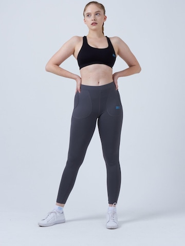 SPORTKIND - Skinny Leggings 'Leggings' en gris: frente
