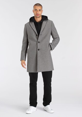 BRUNO BANANI Winter Coat in Grey: front