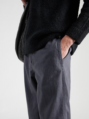 Calvin Klein Jeans Regular Trousers in Black