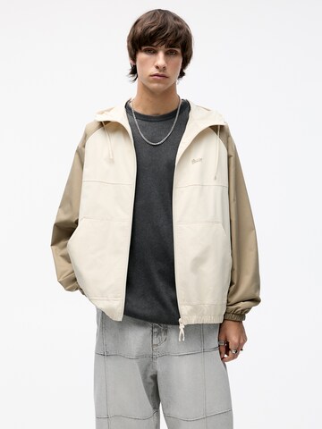 Pull&Bear Between-Season Jacket in Yellow: front