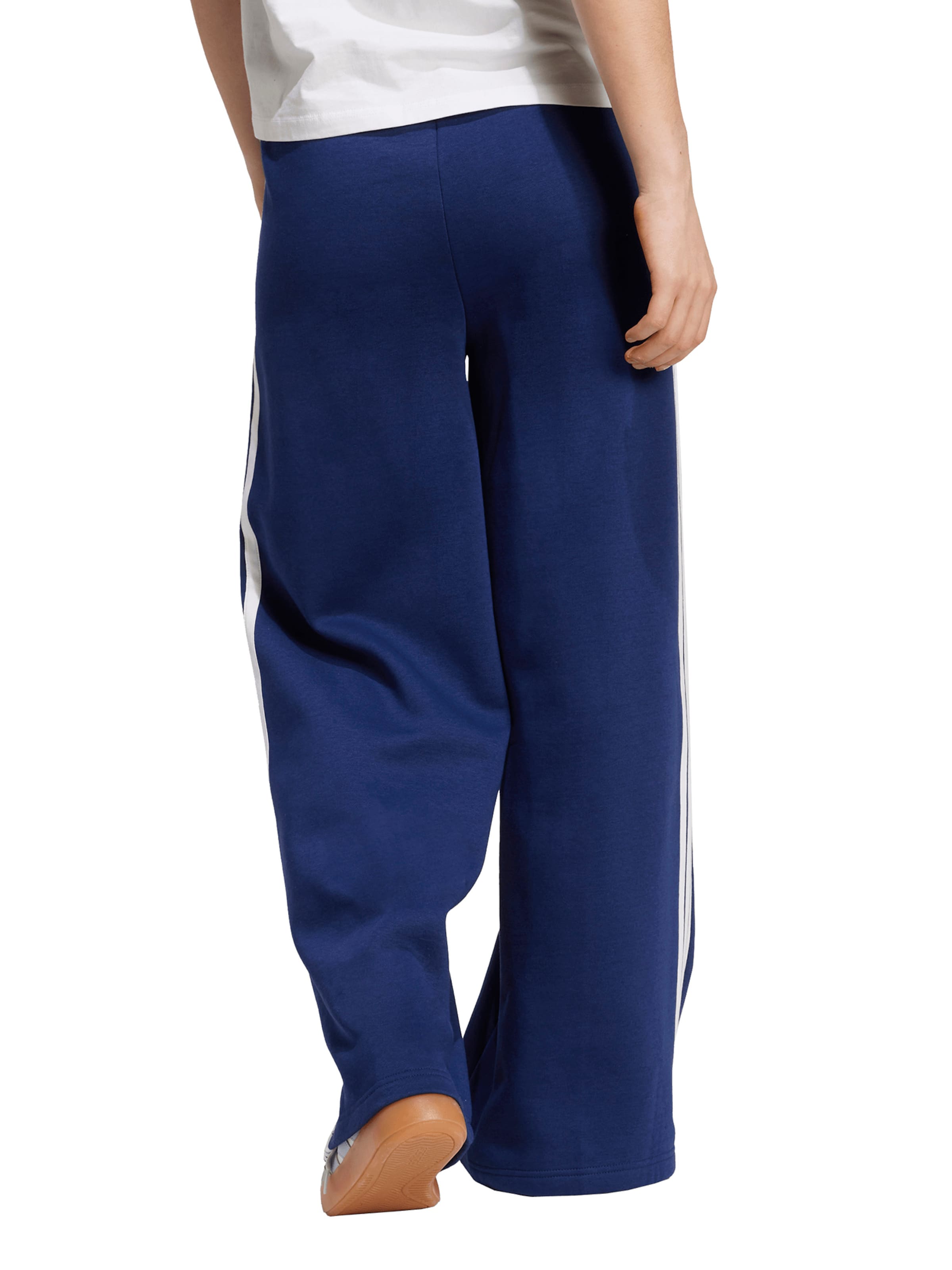 ADIDAS SPORTSWEAR - Pierna ancha Pantalón deportivo en azul