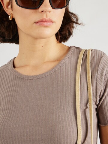 Eight2Nine T-Shirt in Braun