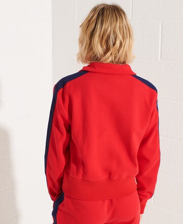 Veste de survêtement Superdry en rouge