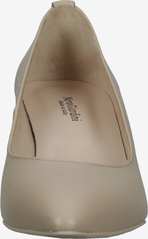 Nero Giardini Pumps in Beige