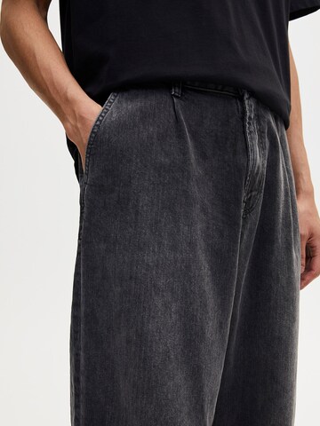 Pull&Bear Loosefit Jeans in Grijs