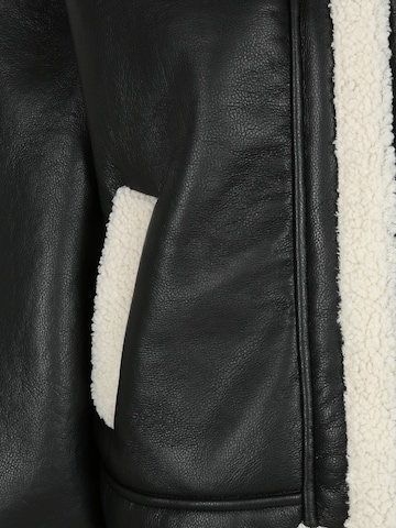 Pieces Tall Prehodna jakna 'JANELLE' | črna barva