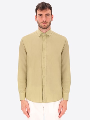 Coupe regular Chemise 'Ercole' Distretto12 en vert : devant
