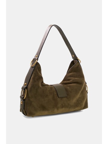 GUESS Schultertasche 'Camden' in Braun