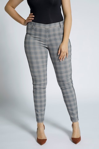 Ulla Popken Tapered Pants 'Sarah' in Grey: front