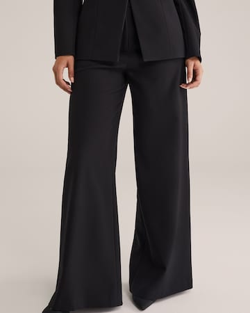 Wide leg Pantaloni con pieghe di WE Fashion in nero: frontale