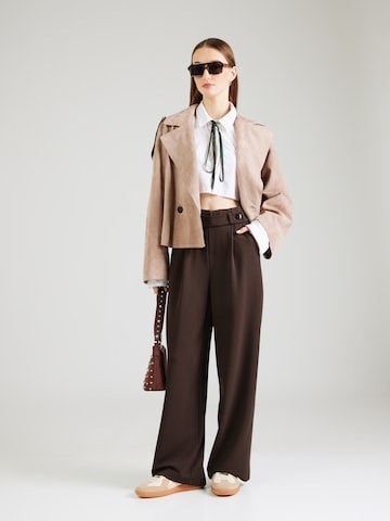 Wide Leg Pantalon à pince 'VMSTAR' VERO MODA en marron