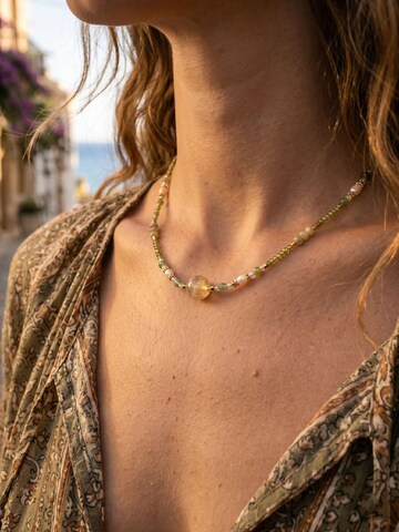 Nemomatheo Necklace 'Foresta Aurea – Jade & Süßwasserperlen Halskette mit Rutilquarz' in Green
