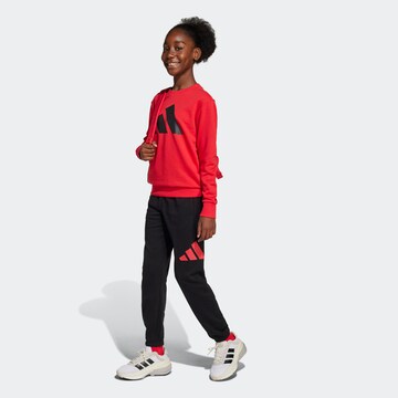 ADIDAS SPORTSWEAR Joggingpak in Rood
