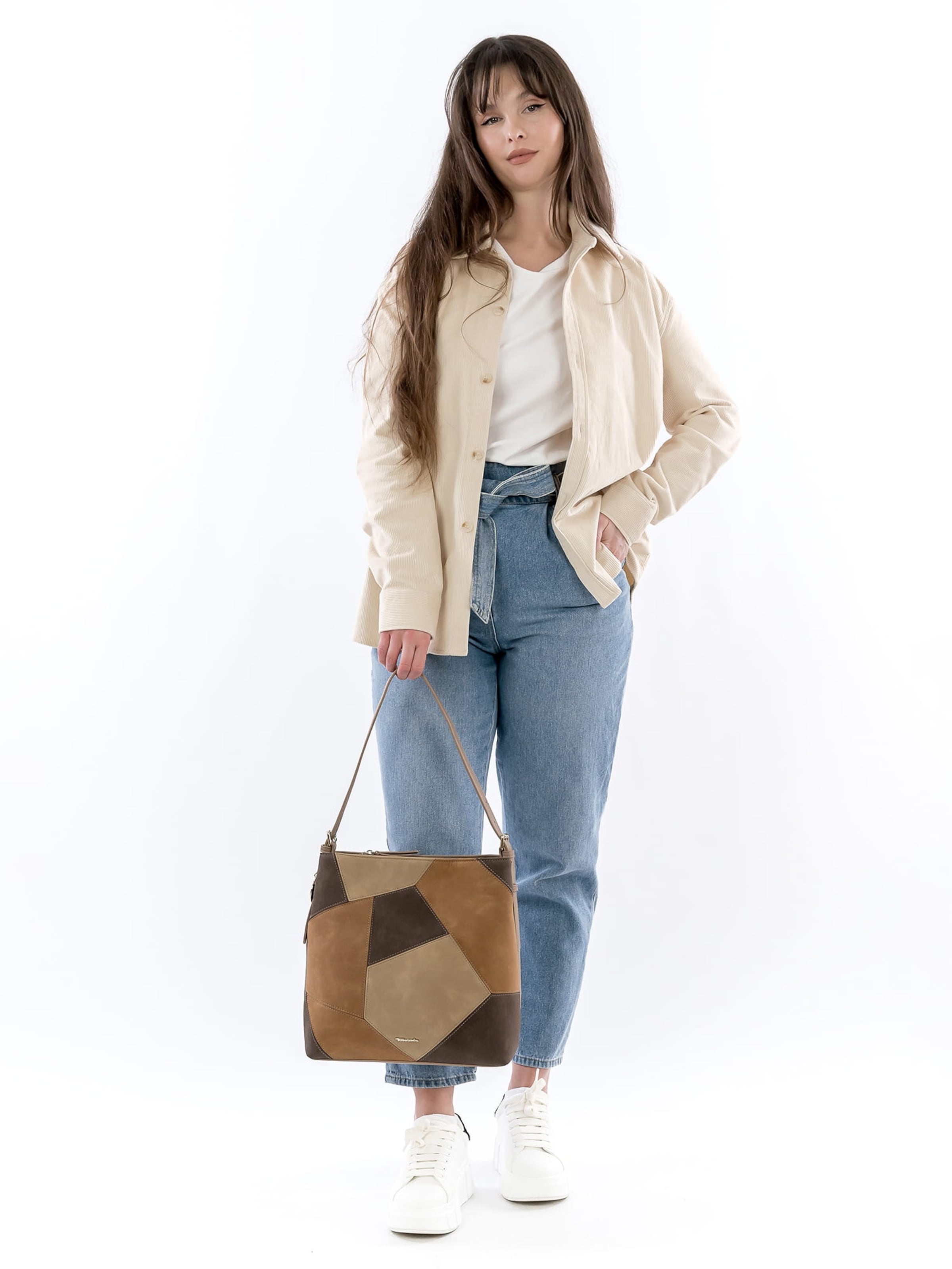 Tamaris Shoulder bag 'Gilda' in Brown: front