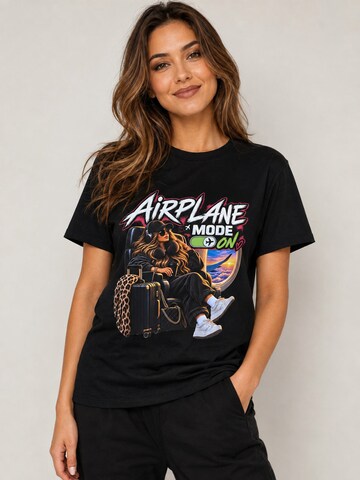 Printdistrict.dk Shirts 'Airplane Mode ON' i sort: forside
