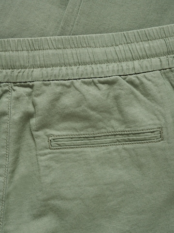 Regular Pantaloni 'MABarton' de la Matinique pe verde