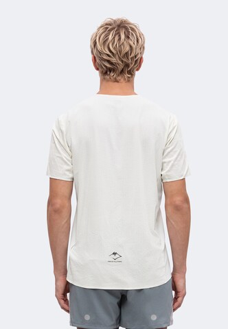 ASICS Performance shirt 'FUJITRAIL ELITE' in White