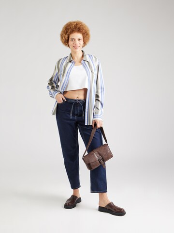 Vero Moda Curve Loose fit Jeans 'VMCLIA' in Blue