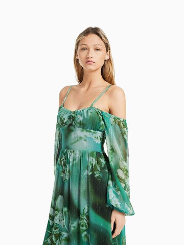 Robe Bershka en vert : devant