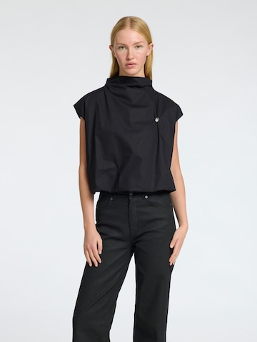 SELECTED Top in Zwart: voorkant