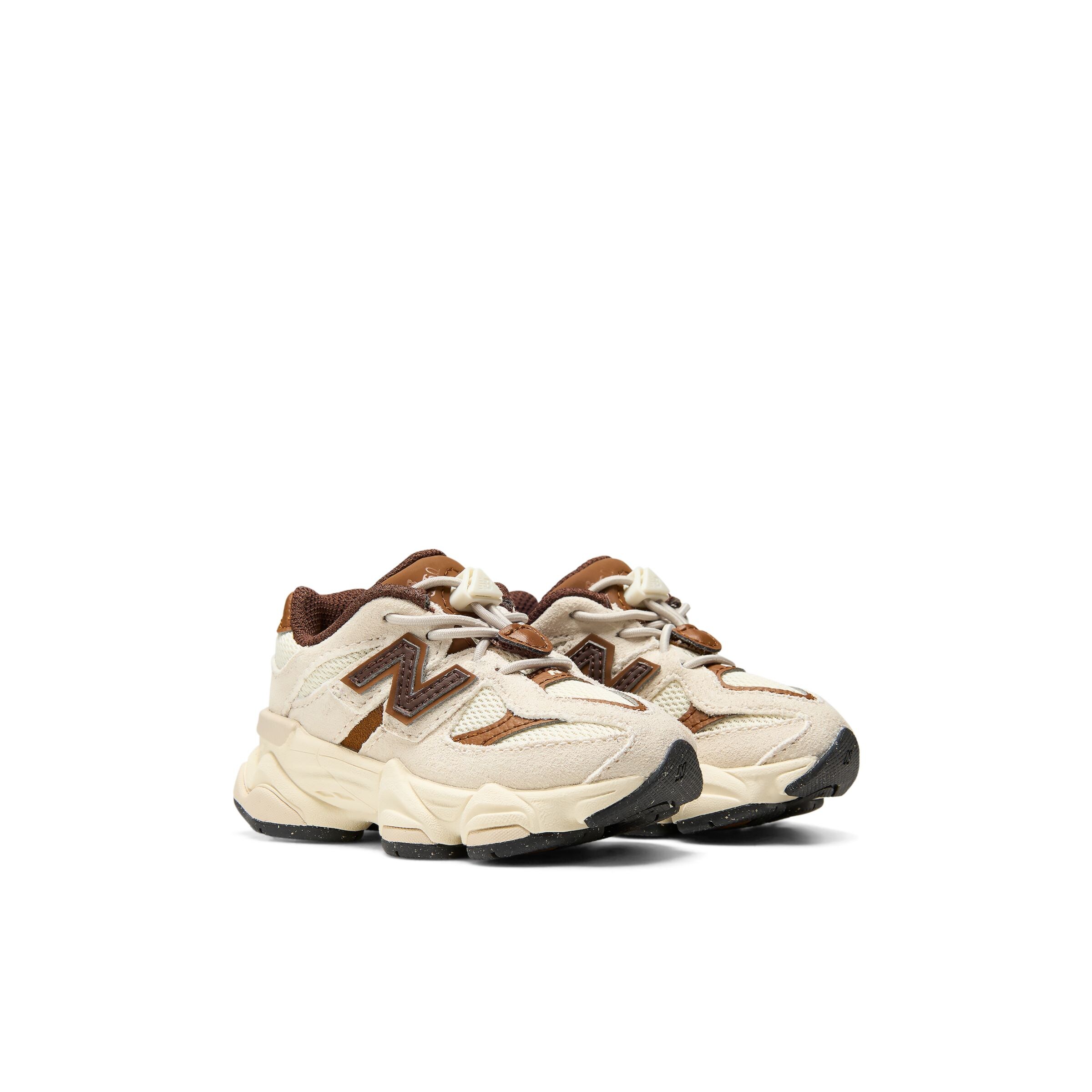 new balance Sneakers '9060 Bungee' in Beige