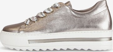 Sneaker bassa di GABOR in oro: frontale