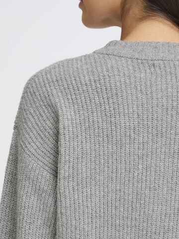 Oxmo Gebreid vest in Grijs